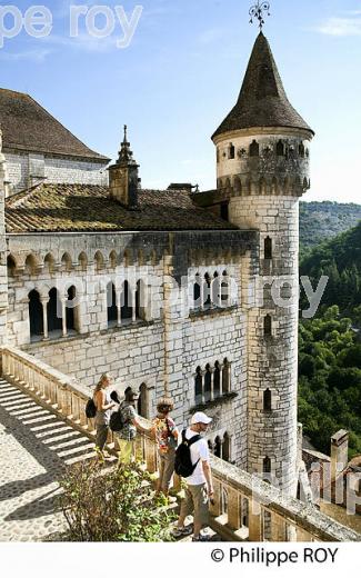 CITE SAINTE, VILLAGE PERCHE  DE ROCAMADOUR, CAUSSE DE GRAMAT,  HAUT QUERCY, LOT. (46F02033.jpg)