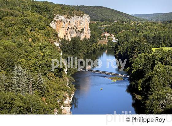 LE LOT VU DEPUIS LE VILLAGE PERCHE DE SAINT-CIRQ-LAPOPIE, VALLEE DU LOT, QUERCY, LOT. (46F02422.jpg)