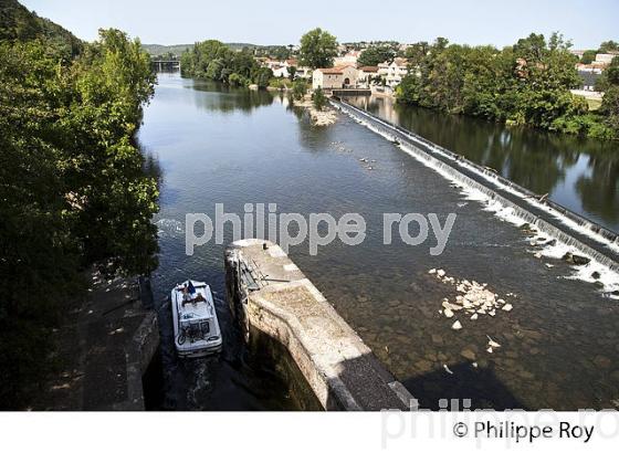 ECLUSE SUR LE LOT,   VIEILLE VILLE DE CAHORS,  VALLEE DU LOT, QUERCY, LOT. (46F02632.jpg)