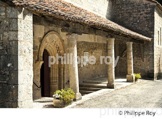 EGLISE ROMANE, DU VILLAGE DE CAILLAC, VALLEE DU LOT, QUERCY, LOT. (46F02639.jpg)