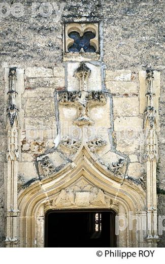 CHAPELLE DE NOTRE-DAME-DE-L'ILE, COMMUNE DE LUZECH, VALLEE DU LOT, QUERCY, LOT. (46F02732.jpg)