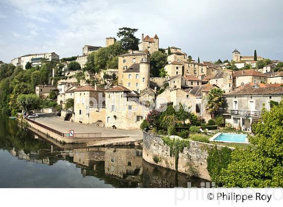 LE LOT ET LE VILLAGE MEDIEVAL  DE PUY L' EVEQUE,  VALLEE DU LOT, QUERCY, LOT. (46F02807.jpg)