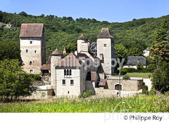 VILLAGE DE SAINT SOZY,  VALLEE DE LA DORDOGNE LOTOISE, QUERCY, LOT. (46F04312.jpg)