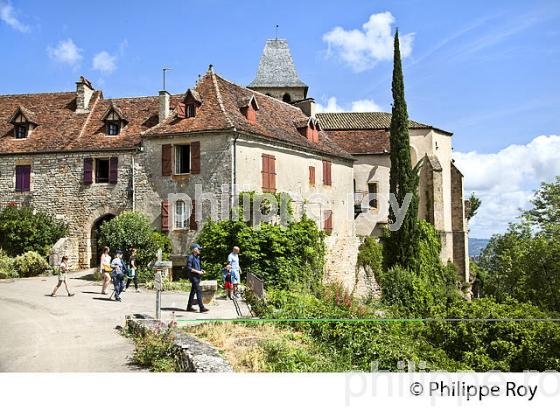 VILLAGE DE LOUBRESSAC, VALLEE DE LA DORDOGNE LOTOISE, QUERCY, LOT. (46F04511.jpg)