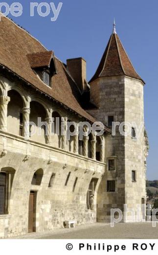 Chteau d' Albret - Lot et Garonne (47F00440.jpg)