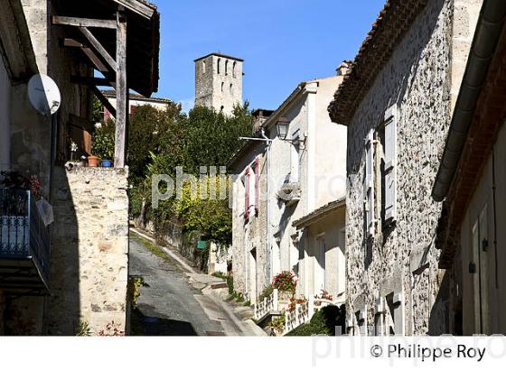 VILLAGE FORTIFIE DE POUDENAS ,PAYS D' ALBRET,  LOT ET GARONNE. (47F00933.jpg)