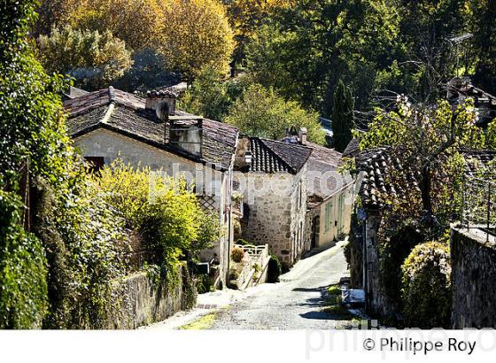 VILLAGE FORTIFIE DE POUDENAS ,PAYS D' ALBRET,  LOT ET GARONNE. (47F00936.jpg)