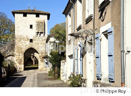 BASTIDE   DE VIANNE, VILAGE FORTIFIE, VALLEE DE LA GARONNE,  LOT ET GARONNE. (47F01007.jpg)