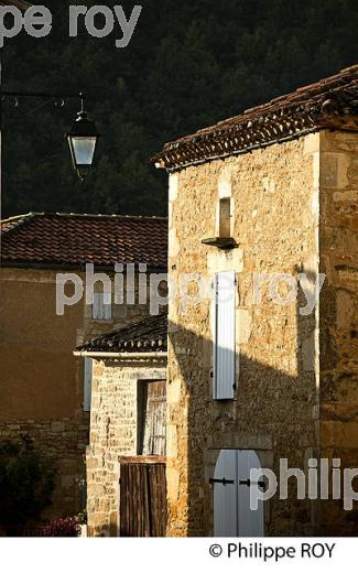 VILLAGE  MEDIEVAL DE SAINT-FRONT-SUR-LEMANCE,   LOT-ET-GARONNE. (47F01110.jpg)