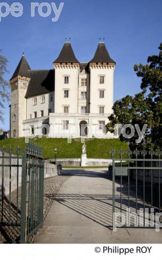 VILLE DE PAU, BEARN, FRANCE (64F03136.jpg)