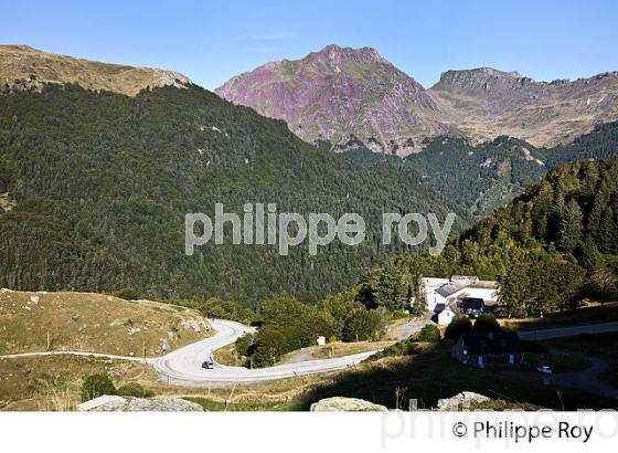 LE CIRQUE D' ASPE , ROUTE DU COL DU SOMPORT, COMMUNE DE URDOS, VALLEE D' ASPE, BEARN, PYRENEES ATLANTIQUES. (64F04707.jpg)