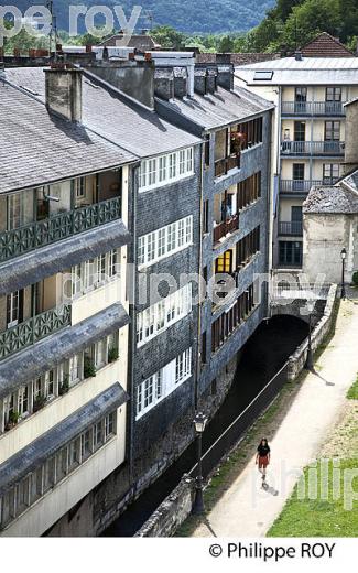 QUARTIER D ELA MONNAIE, BASSE VILLE DE  PAU, BEARN, PYRENEES ATLANTIQUES. (64F05811.jpg)