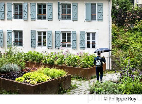 AMENAGEMENT PAYSAGER,  QUARTIER DU  HEDAS, PAU, BEARN, PYRENEES-ATLANTIQUES. (64F06117.jpg)