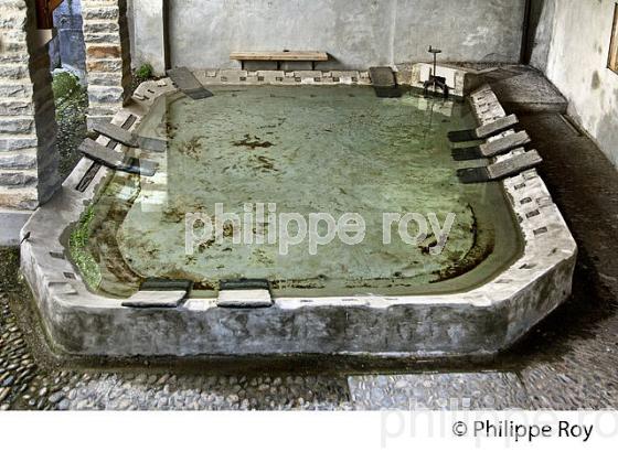 LE LAVOIR, QUARTIER DU  HEDAS, PAU, BEARN, PYRENEES-ATLANTIQUES. (64F06138.jpg)