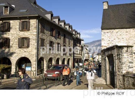Saint Lary - Hautes Pyrnes (65F01033.jpg)