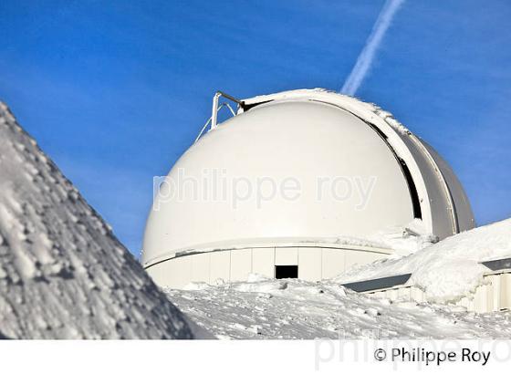 COUPOLE DE L' OBSERVATOIRE DU PIC DU MIDI DE BIGORRE, HAUTES PYRENEES. (65F01816.jpg)