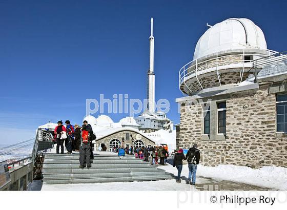 TERRASSE PUBLIQUE DE L' OBSERVATOIRE DU PIC DU MIDI DE BIGORRE, HAUTES PYRENEES. (65F01836.jpg)