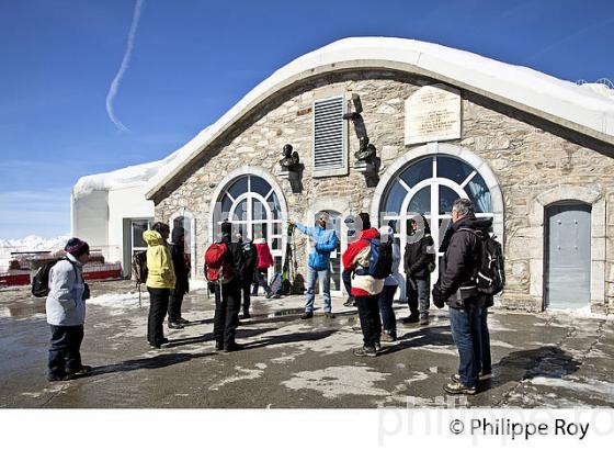 TERRASSE PUBLIQUE DE L' OBSERVATOIRE DU PIC DU MIDI DE BIGORRE, HAUTES PYRENEES. (65F01838.jpg)