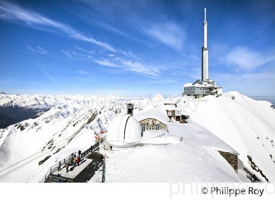 TERRASSE PUBLIQUE DE L' OBSERVATOIRE DU PIC DU MIDI DE BIGORRE, HAUTES PYRENEES. (65F01905.jpg)
