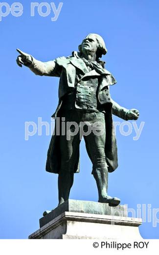 STATUE DE DANTON, TARBES, BIGORRE, HAUTES-PYRENEES. (65F02109.jpg)