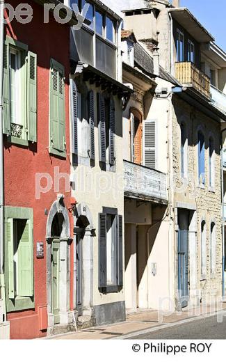 HABITAT TRADITIONNEL, QUARTIER DES HARAS,  TARBES, BIGORRE, HAUTES-PYRENEES. (65F02129.jpg)