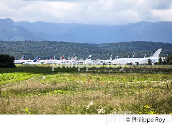 TARMAC AEROSAVE, AEROPORT DE TARBES LOURDES PYRENEES. (65F02818.jpg)