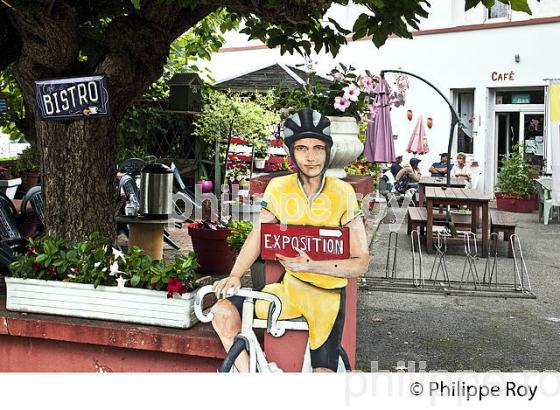 MUSEE DU TOUR DE FRANCE, JEAN PIERRE SOUBEERBIELLE, CAFE L' ETAPE, LUGAGNAN, HAUTES-PYRENEES. (65F02821.jpg)