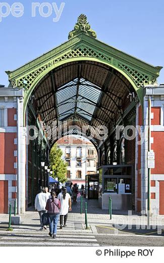 LES HALLES,  VILLE DE  LOURDES, BIGORRE, HAUTES-PYRENEES. (65F03510.jpg)