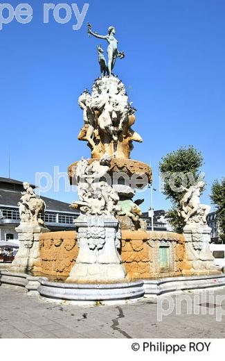 FONTAINE  DES QUATRE VALLEES, PLACE DU  MERCADIEU , TARBES, BIGORRE, HAUTES-PYRENEES. (65F03902.jpg)