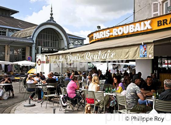 LA HALLE DU MERCADIEU ET CAFE , TARBES, BIGORRE, HAUTES-PYRENEES. (65F03910.jpg)