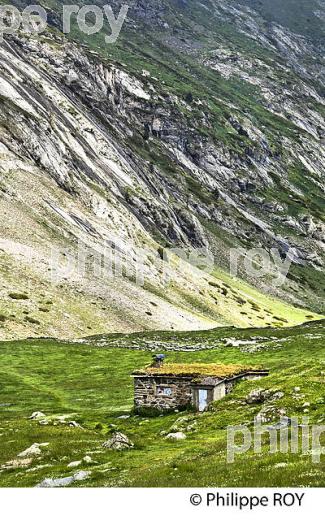 RANDONNEE PEDESTRE, CIRQUE  D' ESTAUBE, PAYS TOY, HAUTES-PYRENEES. (65F04215.jpg)