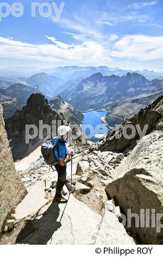 ASCENSION DU PIC DU NEOUVIELLE, VALLEE D' AURE,  HAUTES-PYRENEES. (65F04808.jpg)