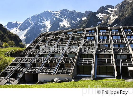 STATION DE SKI,  PIAU-ENGALY, VALLEE D' AURE, HAUTES-PYRENEES. (65F07222.jpg)