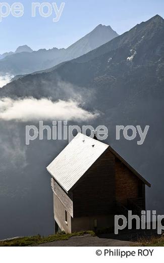 LE PLA D' ADET, STATION DE SKI DE SAINT-LARY, EN ETE,  VALLEE D' AURE, HAUTES-PYRENEES. (65F07433.jpg)