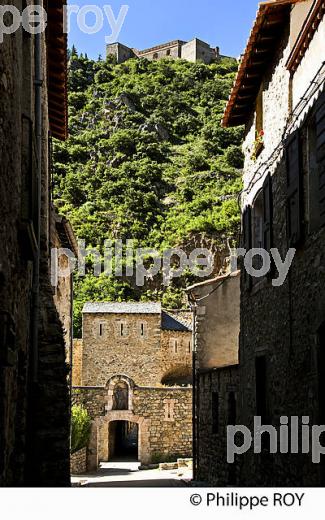 VILLAGE FORTIFIE DE VILLEFRANCHE DE CONFLENT, VALLEE DE LA TET, CONFLENT, ROUSSILLON, (66F01039.jpg)