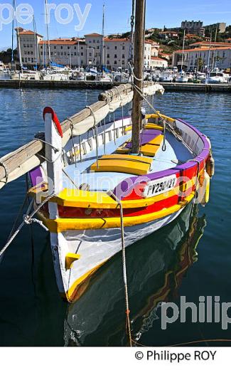 BARQUE CATALANE, PORT DE  BANYULS-SUR-MER,  COTE VERMEILLE, ROUSSILLON, CATALOGNE. (66F02134.jpg)