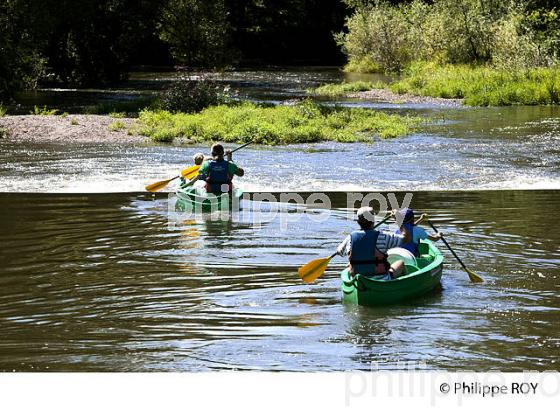 CANOE SUR LA RIVIERE DE L'OGNON, HAUTE-SAONE, FRANCE (70F00103.jpg)