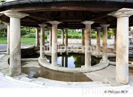 FONTAINE LAVOIR, VALLEE DE L'OGNON, HAUTE-SAONE, FRANCE (70F00321.jpg)