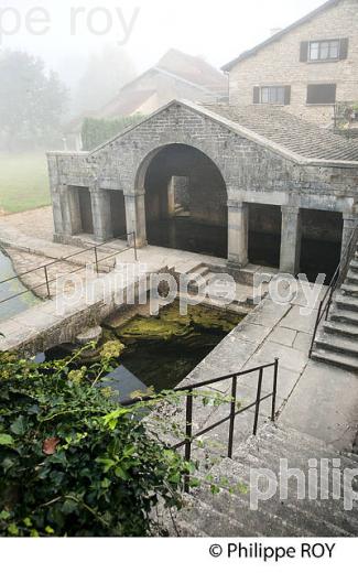 FONTAINE LAVOIR, VALLEE DE L'OGNON, HAUTE-SAONE, FRANCE (70F00501.jpg)
