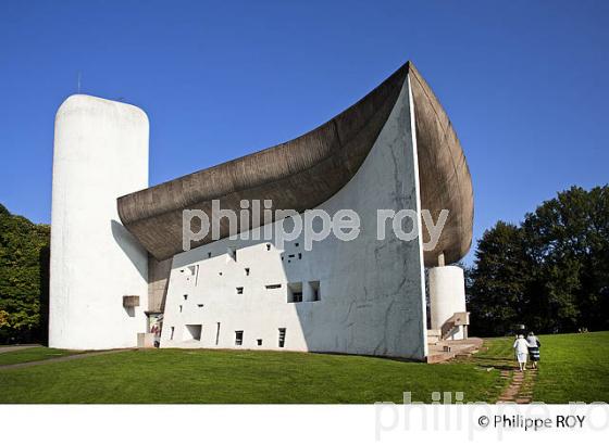 CHAPELLE NOTRE-DAME DU HAUT, LE CORBUSIER, RONCHAMP, FRANCE (70F00638.jpg)