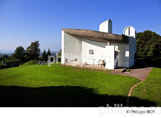 CHAPELLE NOTRE-DAME DU HAUT, LE CORBUSIER, RONCHAMP, FRANCE (70F00701.jpg)