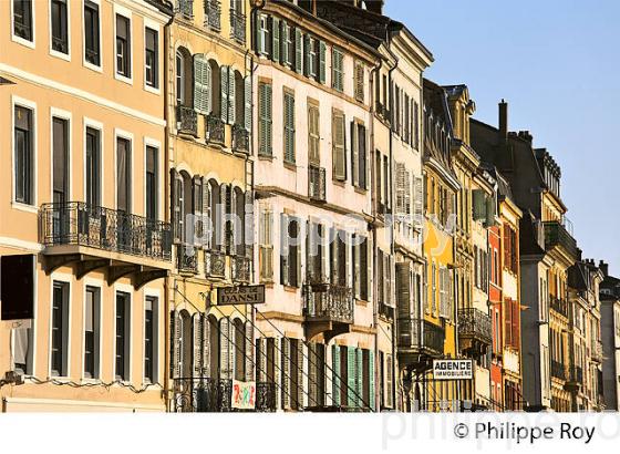 FACADES DU QUAI LAMARTINE, BORD DE SAONE, CENTRE HISTORIQUE DE MACON, MACONNAIS,  BOURGOGNE. (71F00621.jpg)