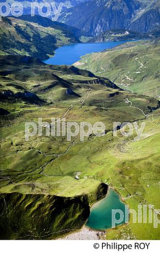 LAC DE BARRAGE DE ROSELEND ET MONT BLANC, SAVOIE, FRANCE (73F01728.jpg)