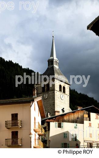 VILLAGE DE BEAUFORT DANS L'ALPAGE, SAVOIE, FRANCE (73F01822.jpg)