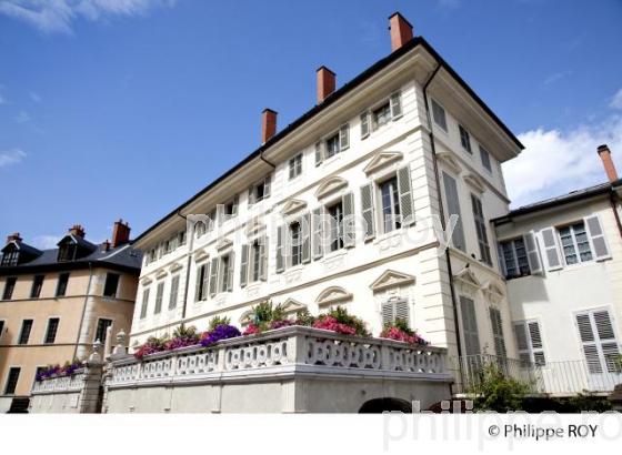 HOTEL MONFALCON, VIEUX CHAMBERY, SAVOIE, FRANCE (73F02906.jpg)