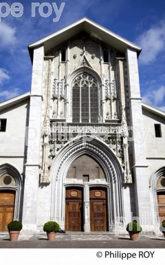 CATHEDRALE DE CHAMBERY, SAVOIE, FRANCE (73F03115.jpg)
