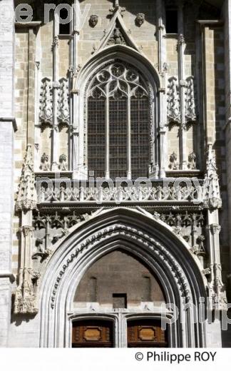 CATHEDRALE DE CHAMBERY, SAVOIE, FRANCE (73F03118.jpg)