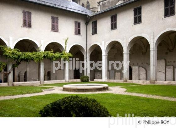 COUVENT DES FRANSISCAINS, CHAMBERY, SAVOIE, FRANCE (73F03137.jpg)