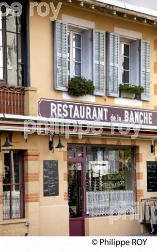 RESTAURANT DE LA BANCHE, VIEUX CHAMBERY, SAVOIE, FRANCE (73F03302.jpg)