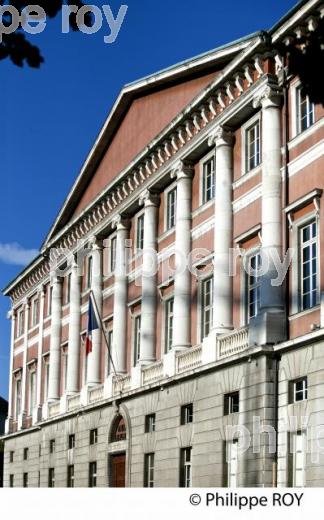 PALAIS DE JUSTICE, CHAMBERY, SAVOIE, FRANCE (73F03303.jpg)